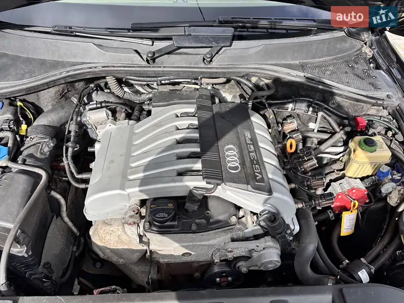 Внедорожник / Кроссовер Audi Q7 2007 в 