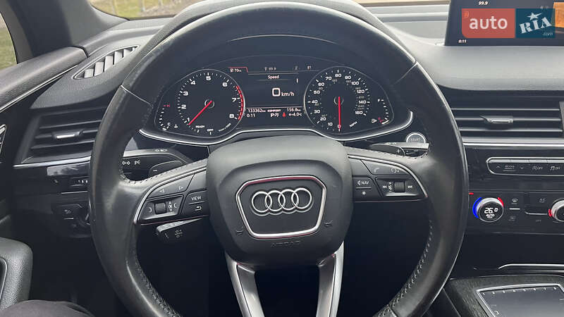 Внедорожник / Кроссовер Audi Q7 2016 в Мукачево