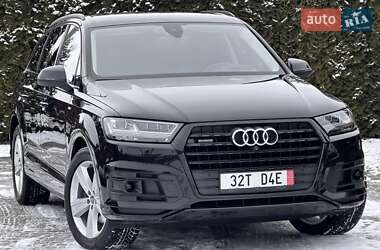 Внедорожник / Кроссовер Audi Q7 2017 в Ровно