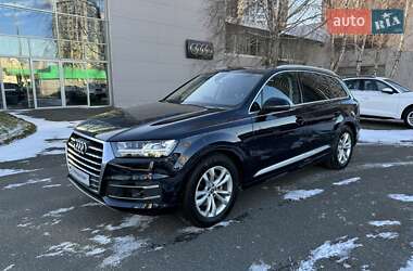 Позашляховик / Кросовер Audi Q7 2016 в Києві