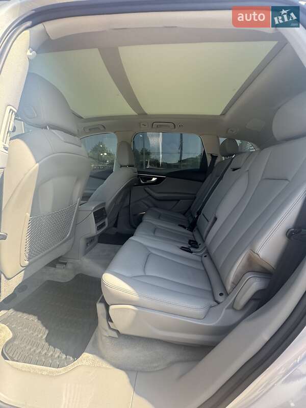 Внедорожник / Кроссовер Audi Q7 2020 в Львове фото 12 Внедорожник / Кроссовер Audi Q7 2020 в Львове