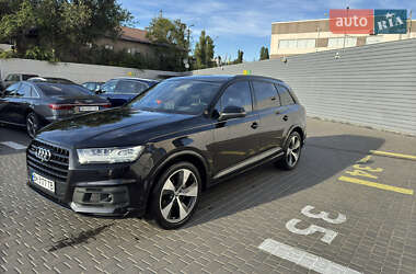 Позашляховик / Кросовер Audi Q7 2017 в Одесі