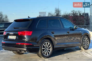 Внедорожник / Кроссовер Audi Q7 2019 в Киеве