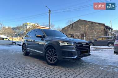 Внедорожник / Кроссовер Audi Q7 2017 в Тернополе