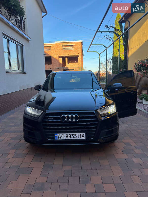 Audi Q7 2017