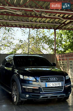 Позашляховик / Кросовер Audi Q7 2008 в 