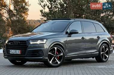 Позашляховик / Кросовер Audi Q7 2017 в Рівному