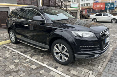 Позашляховик / Кросовер Audi Q7 2011 в Ірпені