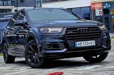 Позашляховик / Кросовер Audi Q7 2016 в Львові