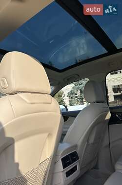 Внедорожник / Кроссовер Audi Q7 2017 в 