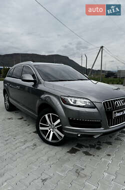 Позашляховик / Кросовер Audi Q7 2012 в Хусті