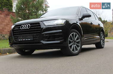 Внедорожник / Кроссовер Audi Q7 2018 в Ровно