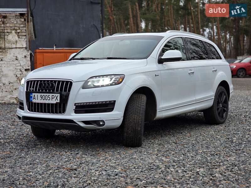 Внедорожник / Кроссовер Audi Q7 2014 в 