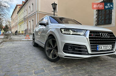 Внедорожник / Кроссовер Audi Q7 2015 в Каменец-Подольском