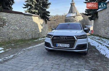 Внедорожник / Кроссовер Audi Q7 2015 в Каменец-Подольском