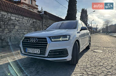 Внедорожник / Кроссовер Audi Q7 2015 в Каменец-Подольском