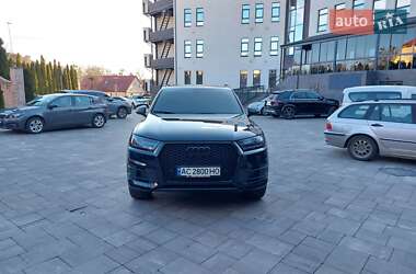 Внедорожник / Кроссовер Audi Q7 2016 в Луцке