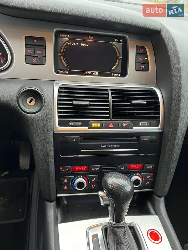 Внедорожник / Кроссовер Audi Q7 2010 в Ивано-Франковске