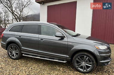 Позашляховик / Кросовер Audi Q7 2010 в 