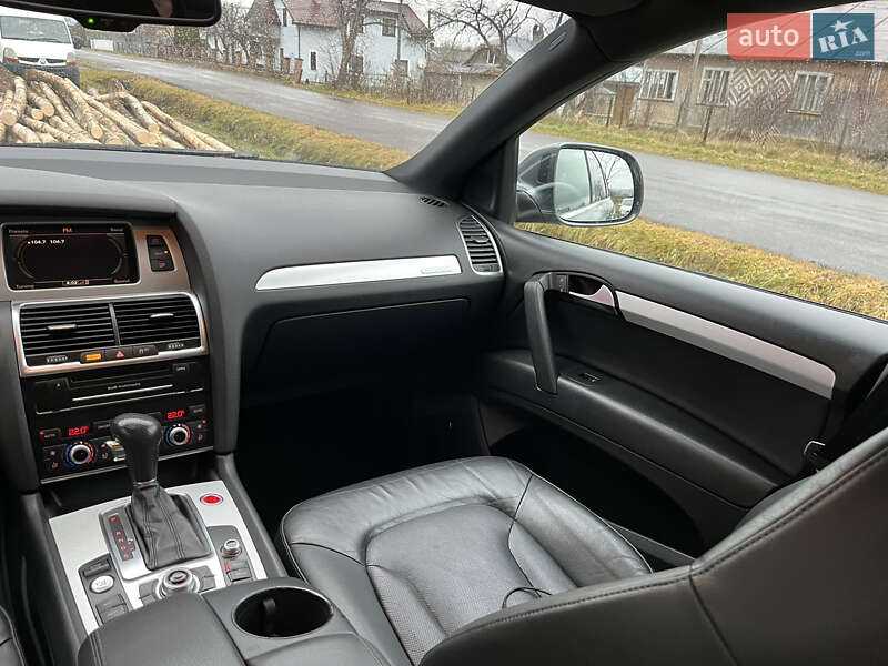 Внедорожник / Кроссовер Audi Q7 2010 в Ивано-Франковске