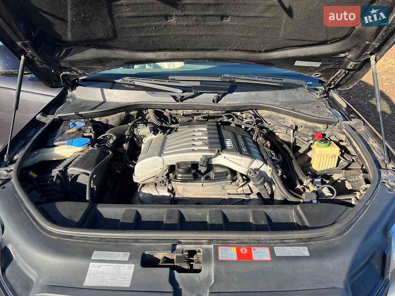 Позашляховик / Кросовер Audi Q7 2007 в Херсоні