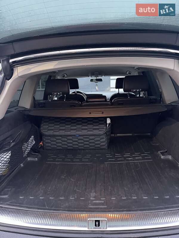 Внедорожник / Кроссовер Audi Q7 2013 в Измаиле