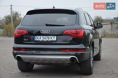 Позашляховик / Кросовер Audi Q7 2010 в Павлограді