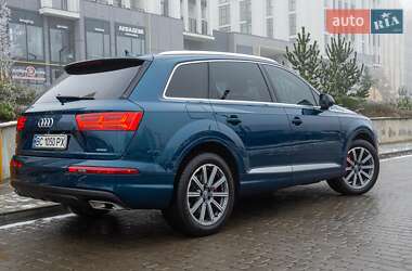 Внедорожник / Кроссовер Audi Q7 2018 в 