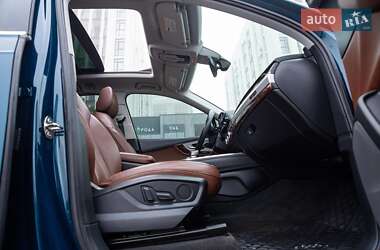 Внедорожник / Кроссовер Audi Q7 2018 в 