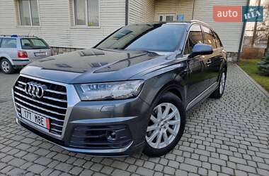 Позашляховик / Кросовер Audi Q7 2018 в Ковелі