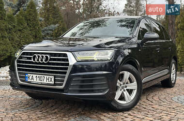 Позашляховик / Кросовер Audi Q7 2016 в Києві