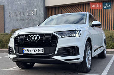 Позашляховик / Кросовер Audi Q7 2022 в Києві