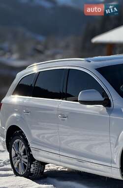 Внедорожник / Кроссовер Audi Q7 2010 в Косове