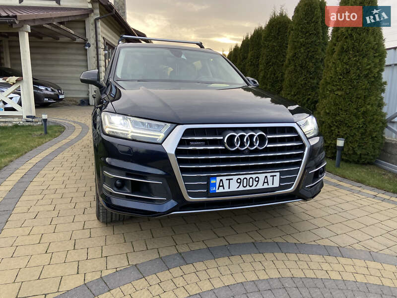 Внедорожник / Кроссовер Audi Q7 2017 в Ивано-Франковске
