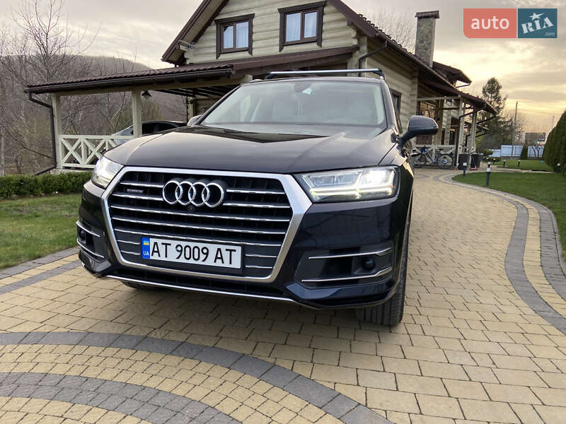 Внедорожник / Кроссовер Audi Q7 2017 в Ивано-Франковске