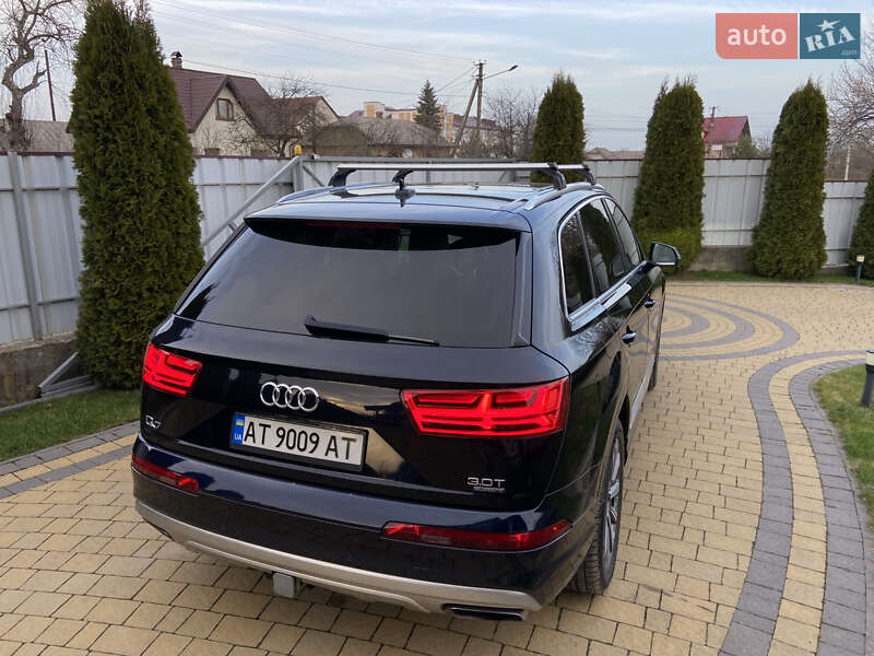 Внедорожник / Кроссовер Audi Q7 2017 в Ивано-Франковске