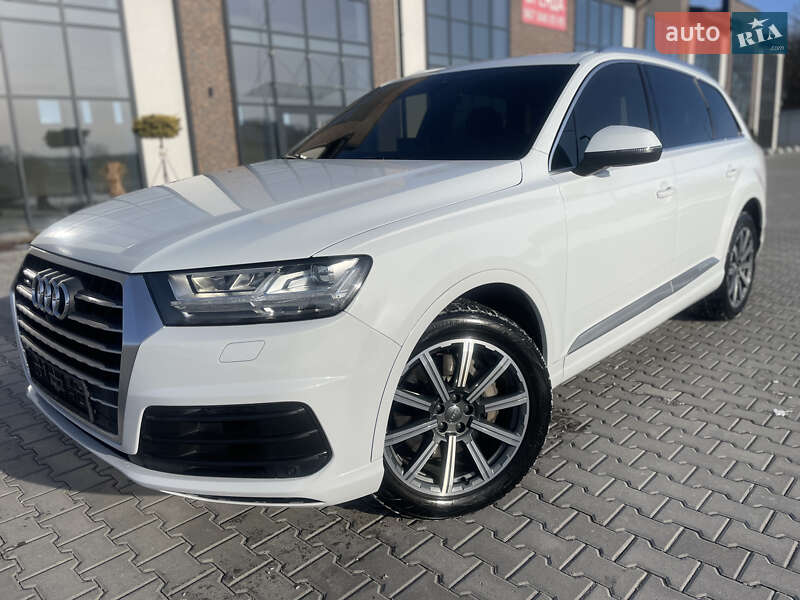 Позашляховик / Кросовер Audi Q7 2017 в Тернополі