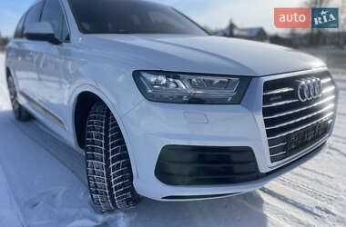 Позашляховик / Кросовер Audi Q7 2017 в Тернополі