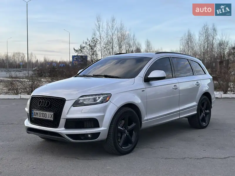 Внедорожник / Кроссовер Audi Q7 2010 в 