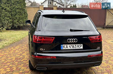 Внедорожник / Кроссовер Audi Q7 2018 в Киеве