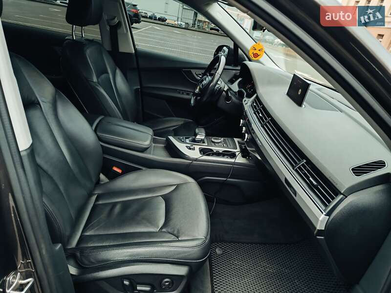 Позашляховик / Кросовер Audi Q7 2017 в Чернігові фото 26 Позашляховик / Кросовер Audi Q7 2017 в Чернігові