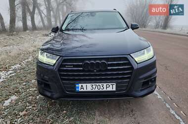 Позашляховик / Кросовер Audi Q7 2017 в Борисполі