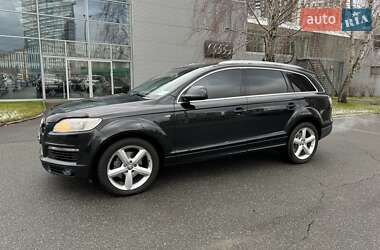 Позашляховик / Кросовер Audi Q7 2008 в Києві