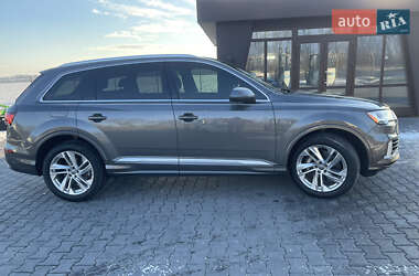 Внедорожник / Кроссовер Audi Q7 2020 в Тернополе