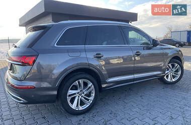 Внедорожник / Кроссовер Audi Q7 2020 в Тернополе