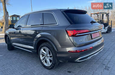 Внедорожник / Кроссовер Audi Q7 2020 в Тернополе