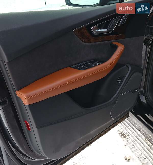 Позашляховик / Кросовер Audi Q7 2018 в Тернополі