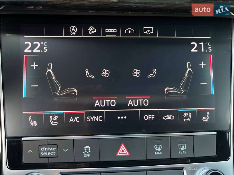 Внедорожник / Кроссовер Audi Q7 2021 в Киеве