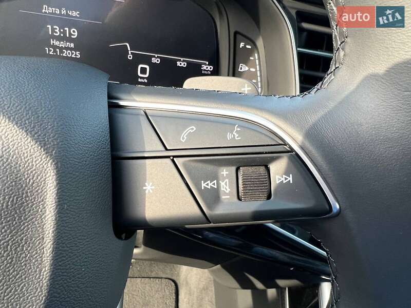 Внедорожник / Кроссовер Audi Q7 2021 в Киеве