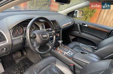 Внедорожник / Кроссовер Audi Q7 2015 в Киеве